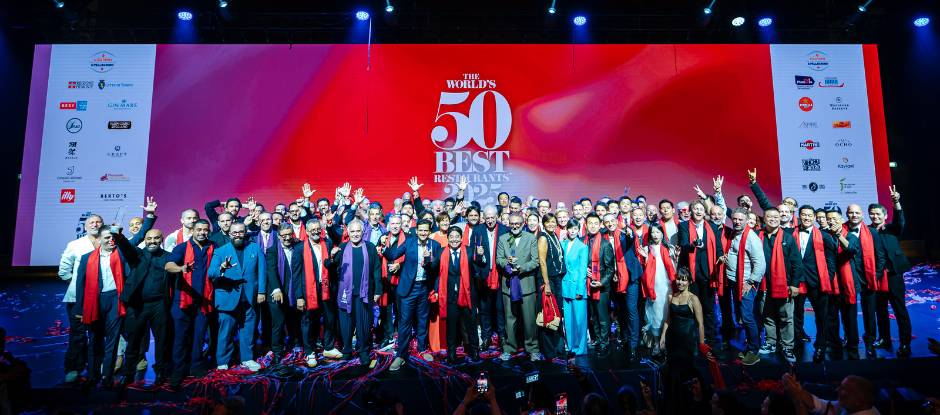 Chefs from the 1-50 list gather on stage